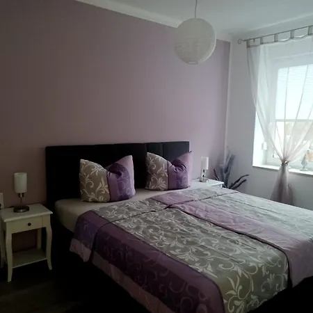 Julie Apartment