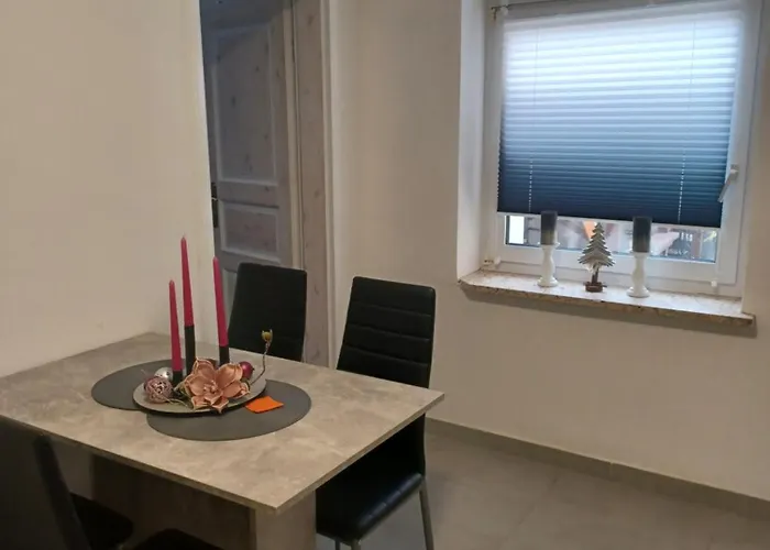 Julie * فايسفاسر